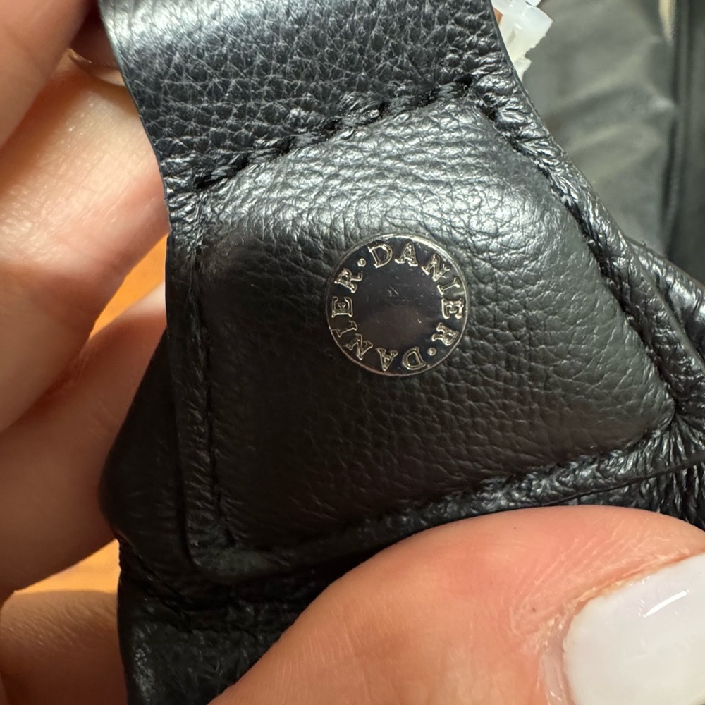 Danier Black Genuine Leather Crossbody Shoulder Bag - Picture 15 of 16